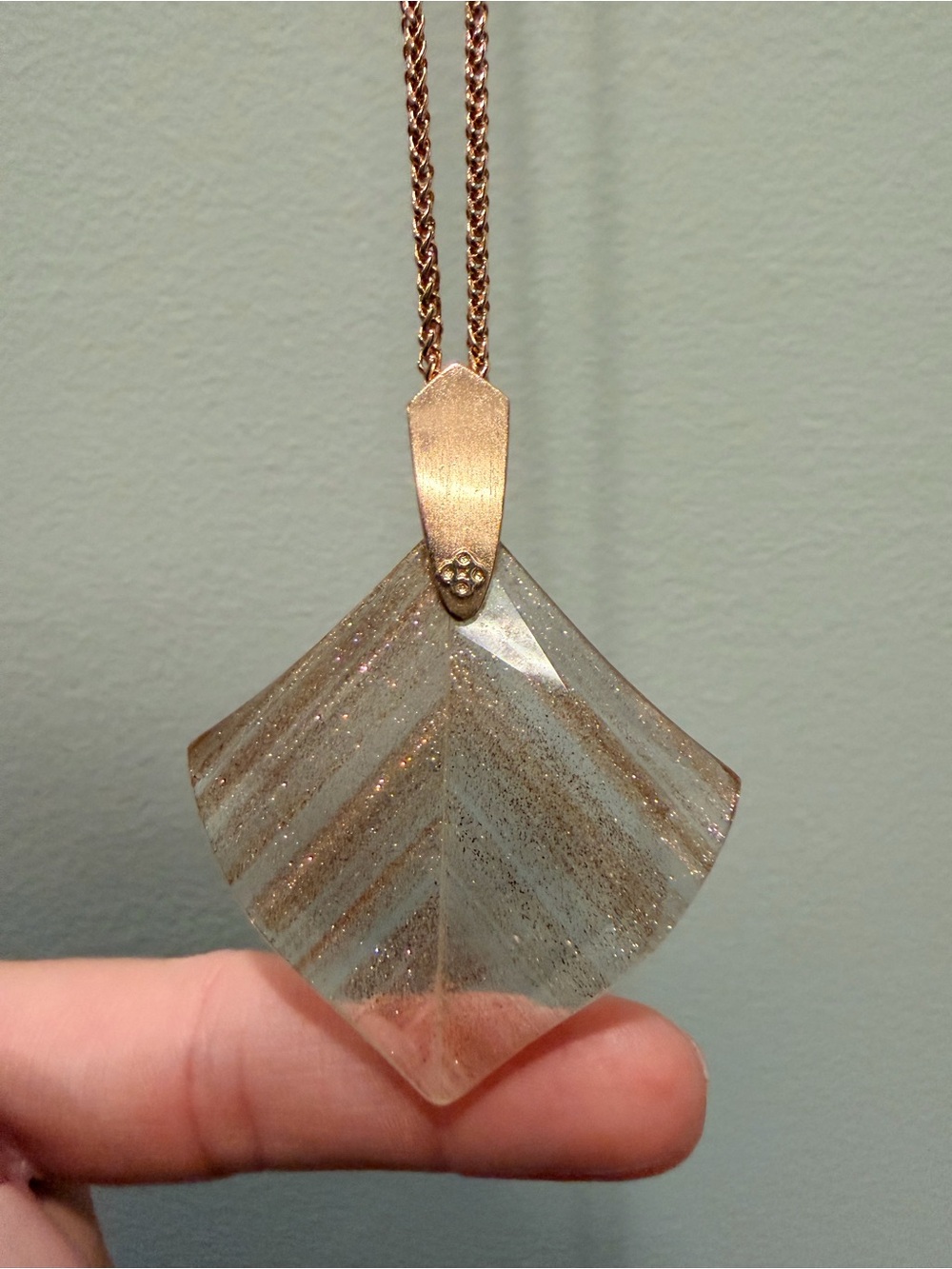 Rose Gold and Glitter Pendant Necklace - Kendra Scott